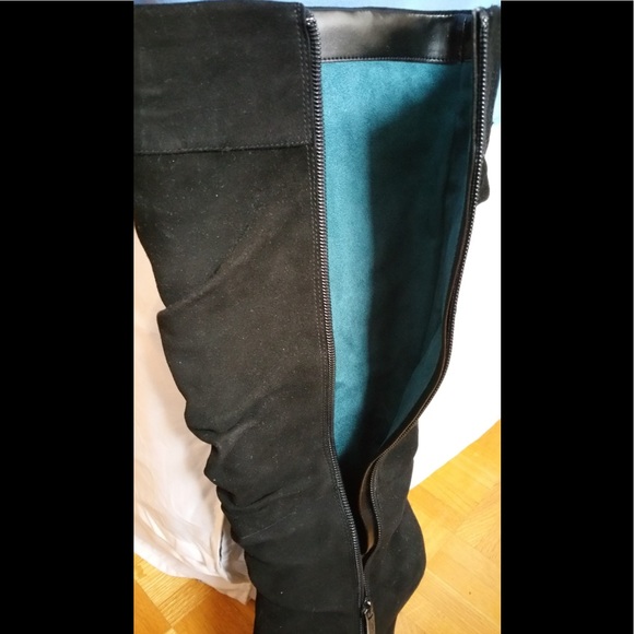 Kenneth Cole Go Out Tall Boot - Picture 4 of 10